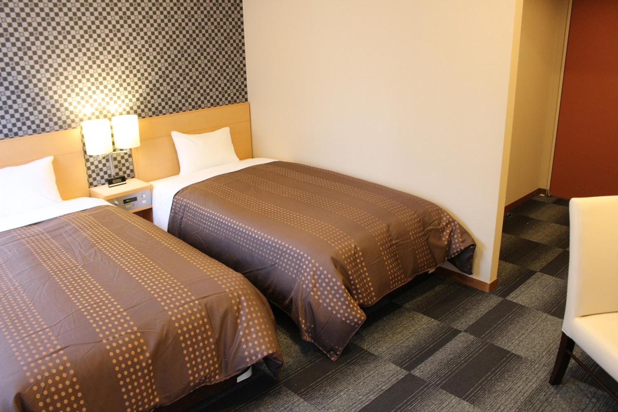 Hotel Livemax Budget Chiba Mihama Luaran gambar