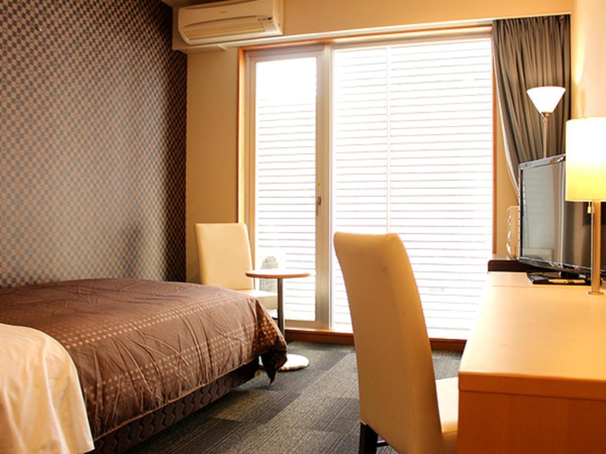 Hotel Livemax Budget Chiba Mihama Luaran gambar